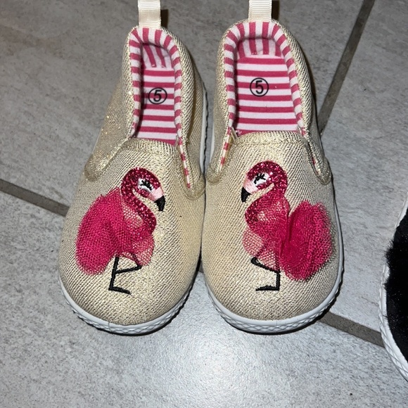 Toddler shoes - Picture 3 of 3